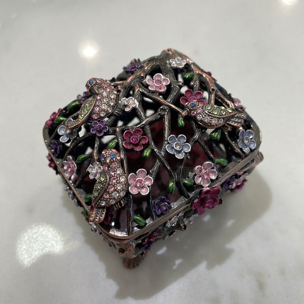 DZ Mini trinket metal box with flowers and birds